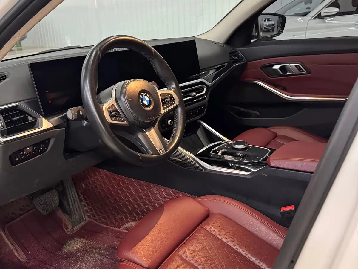 Фото 4 - BMW 3 Series