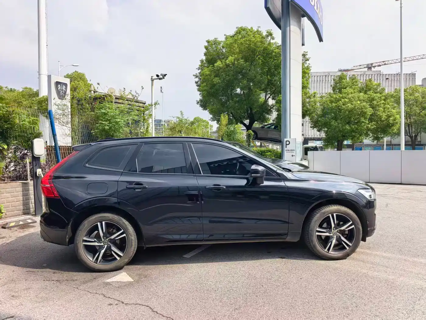 Фото 9 - Volvo XC60