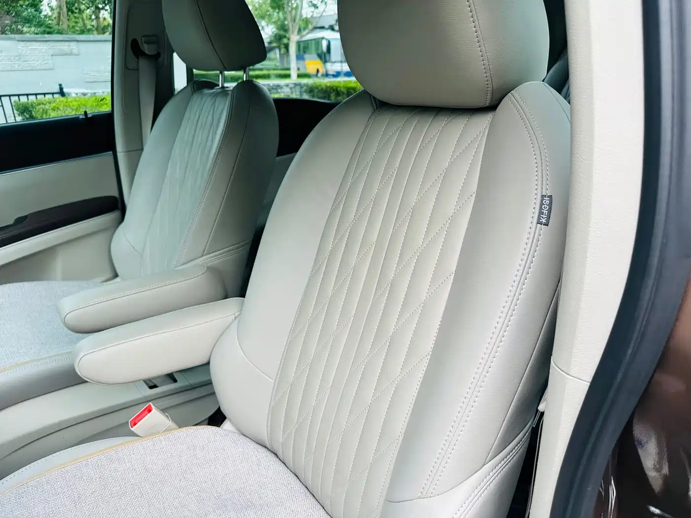 Buick GL8 2021 Land Business Class 652T Luxury фото 10