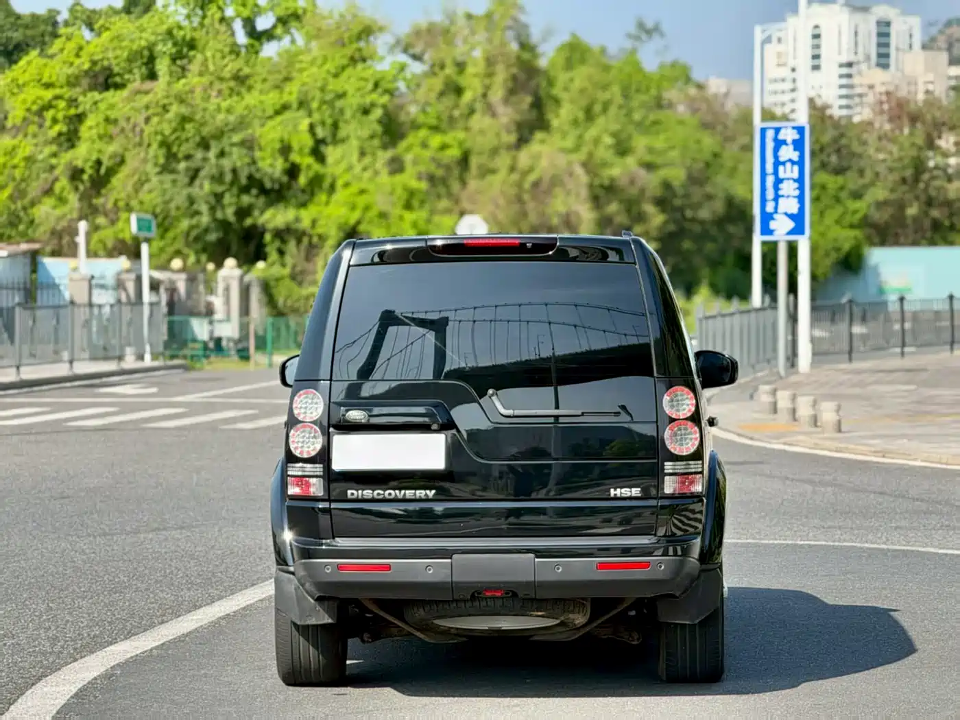 Фото 5 - Land Rover Discovery