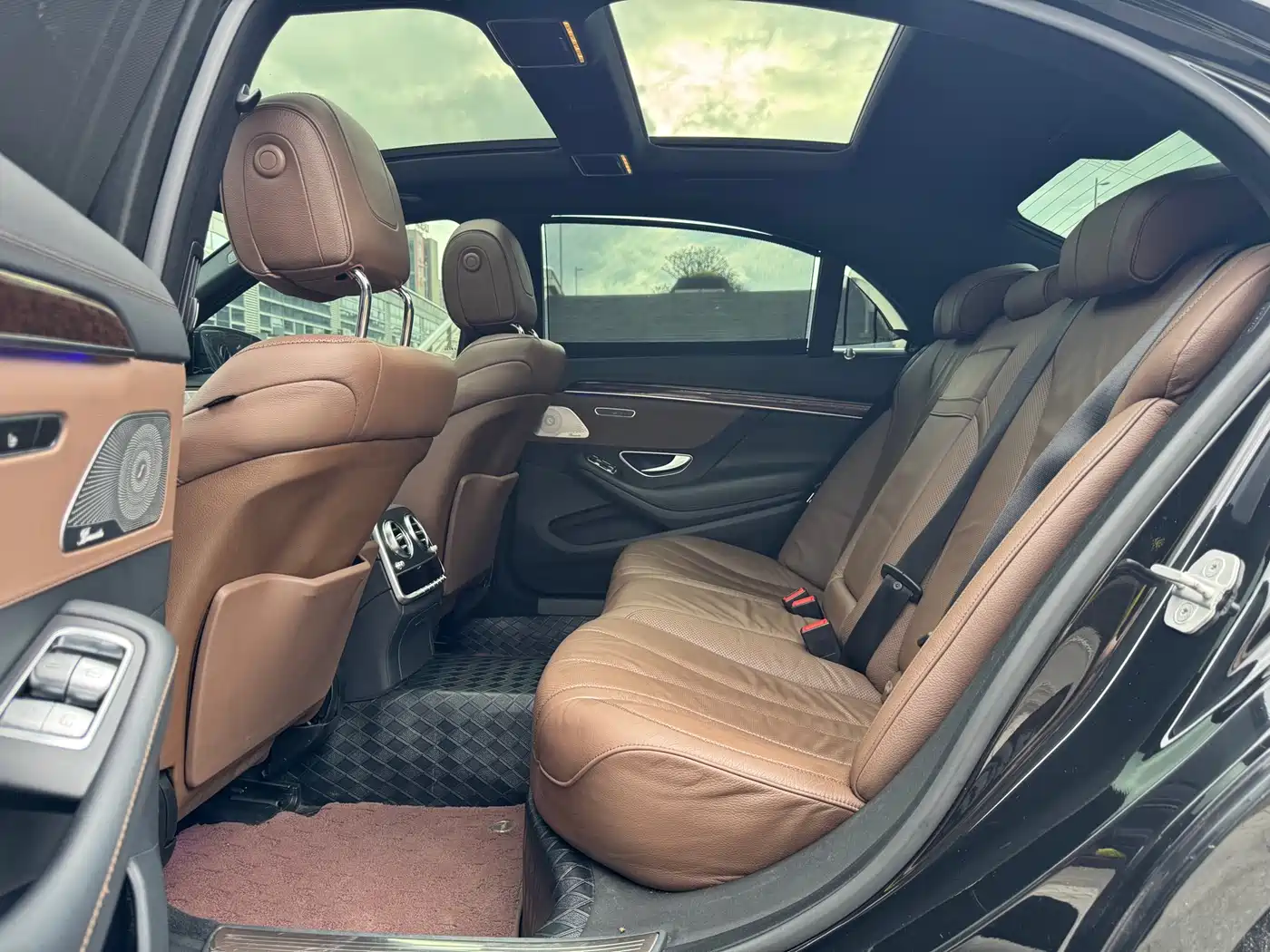 Mercedes-Benz S-Class 2014 S 320 L Business фото 9