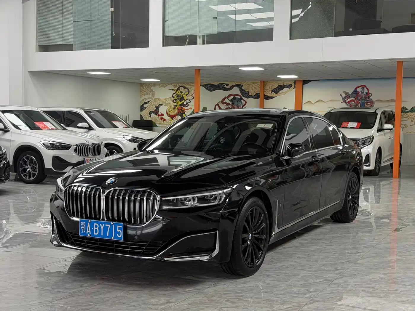Фото 1 - BMW 7 Series