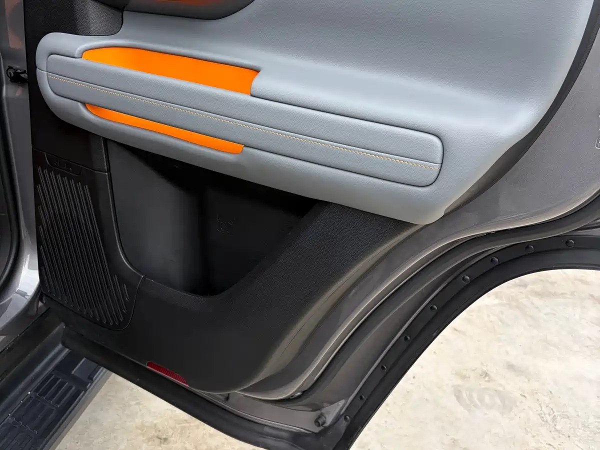 BAIC ORV Beijing Off-Road BJ40 Range Extender 2025 2025 Standard Edition
