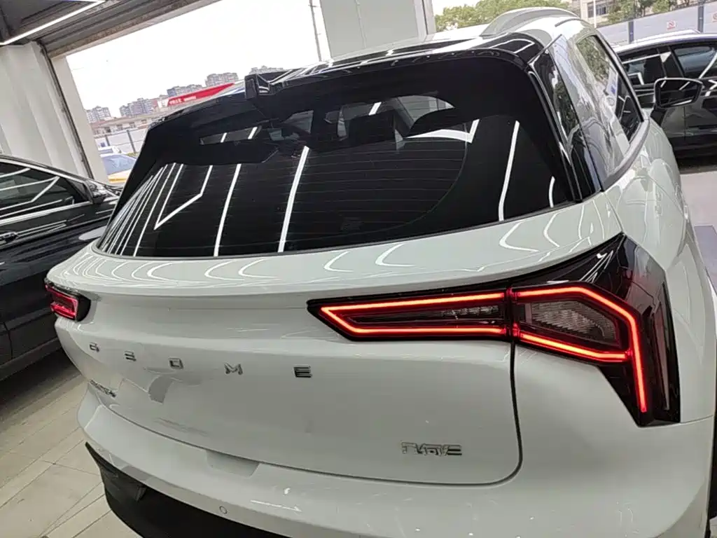 Geely Geometry E Firefly 2024 2024 Model 401km Fluorescent
