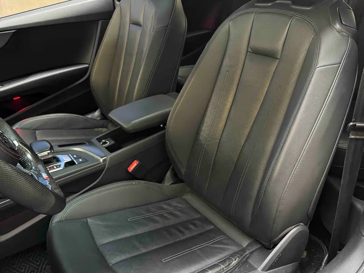 Фото 9 - Audi A5 (Import)