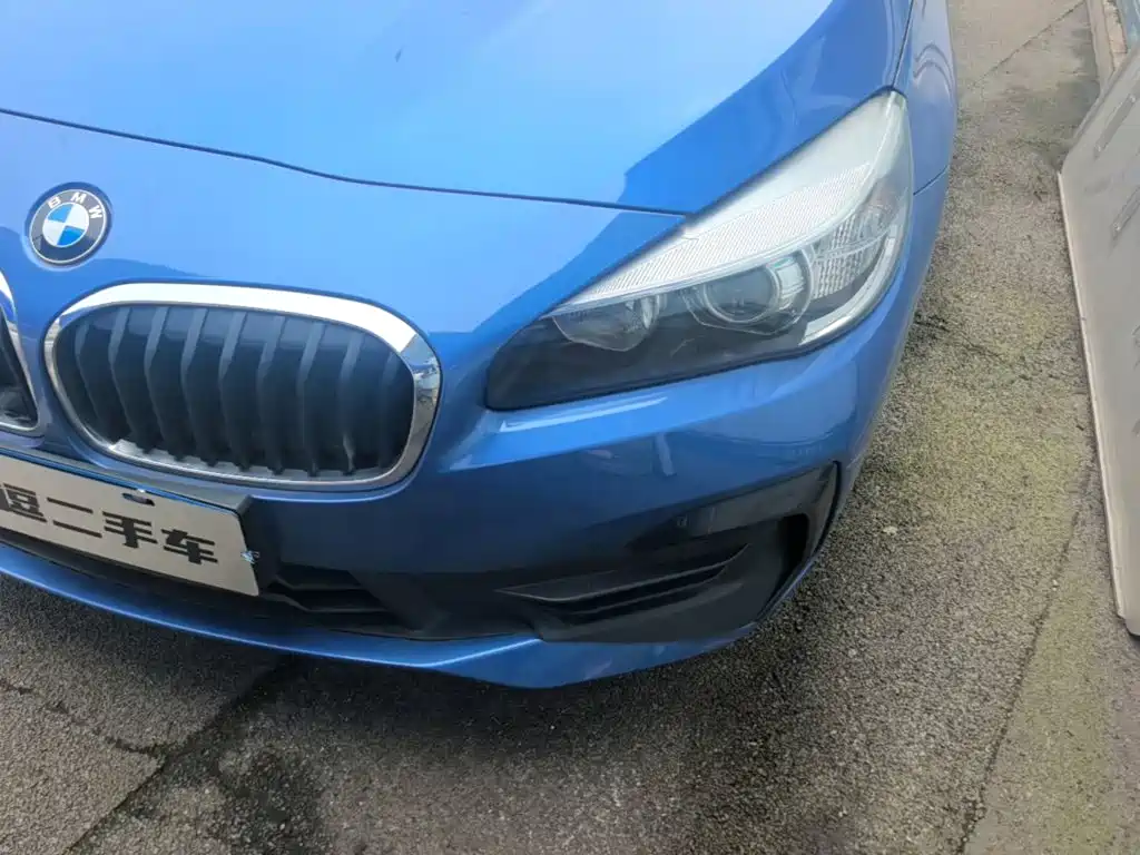 BMW 2 Series Touring 2019 2018 218i Sport Line