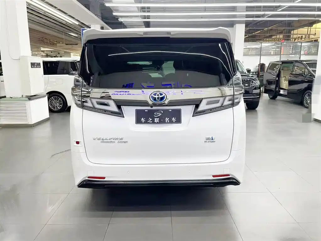 Toyota Vellfire 2019 Hybrid 2.5L HV Premium Edition фото 5