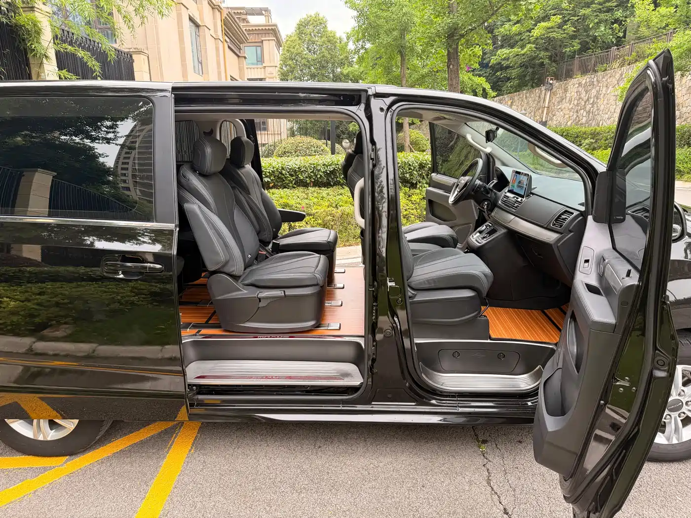 SAIC Maxus Maxus G20 2023 Facelift ES 2.0T Gasoline Automatic Value Edition фото 24