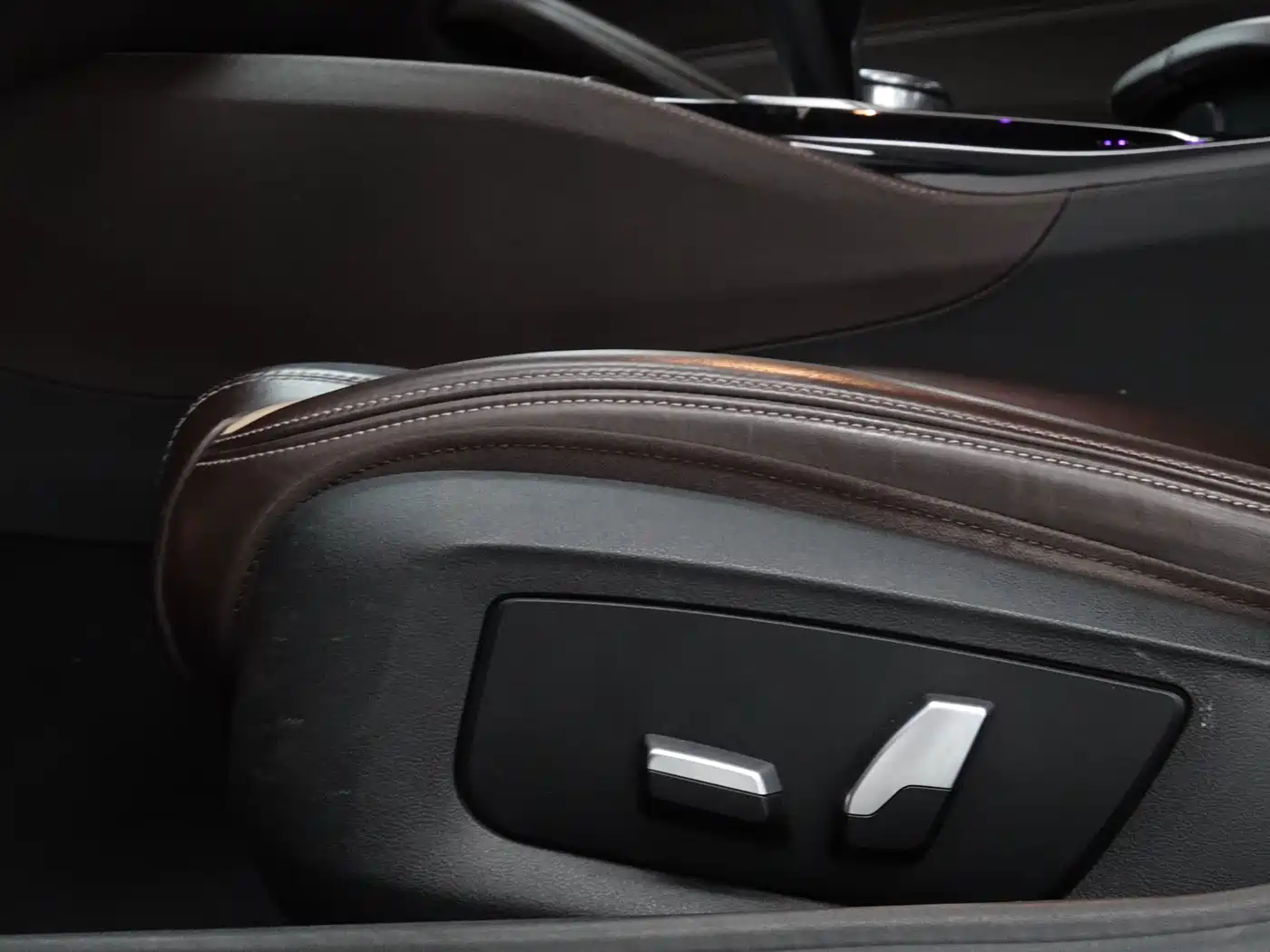 BMW 5 Series 2019 530Li Leading Luxury Package фото 25