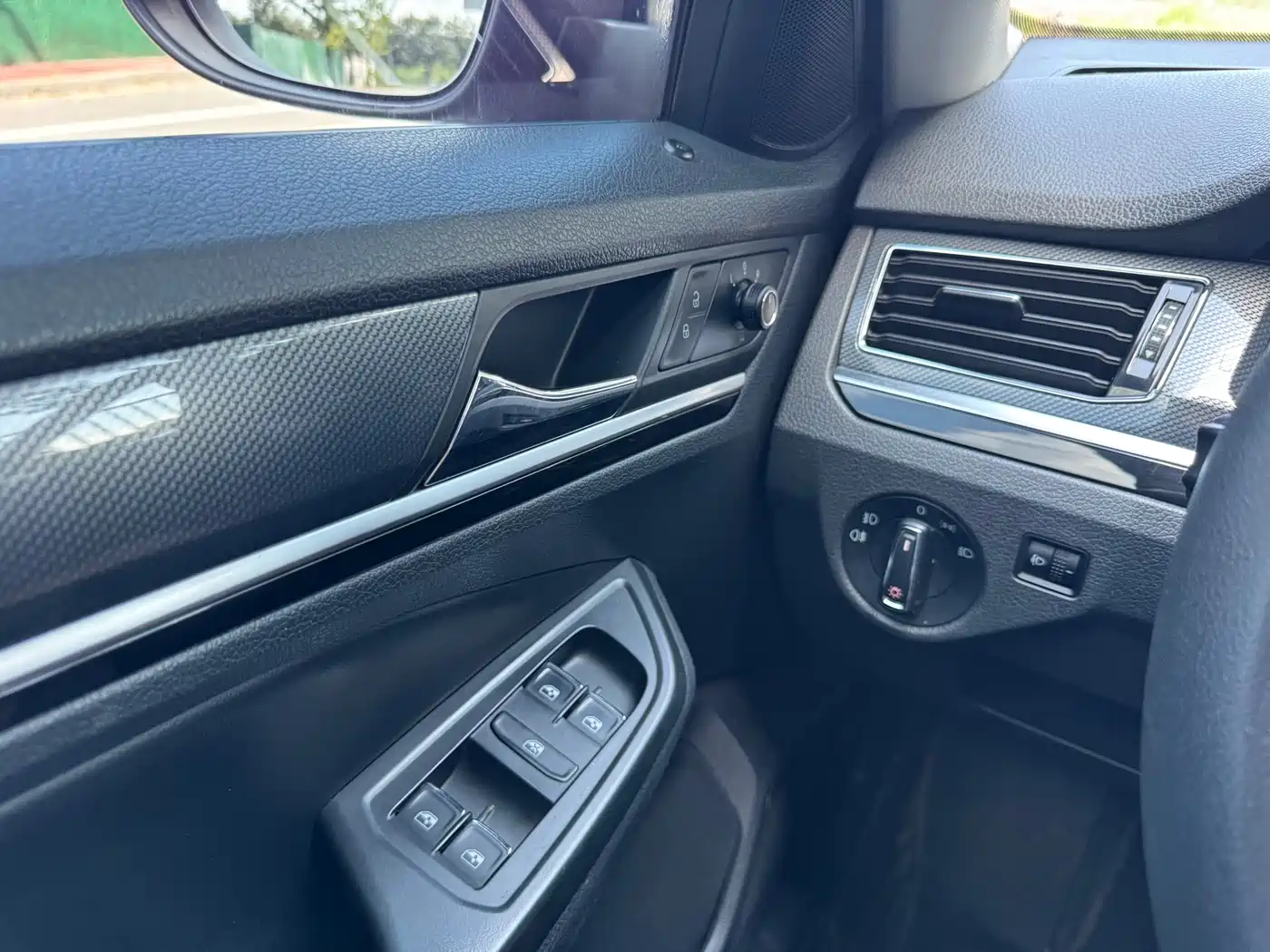 Volkswagen C-TREK 2018 2017 1.6L Automatic Comfort