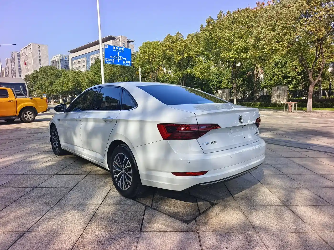 Volkswagen Sagitar 2019 200TSI Manual Comfort Edition China VI фото 12