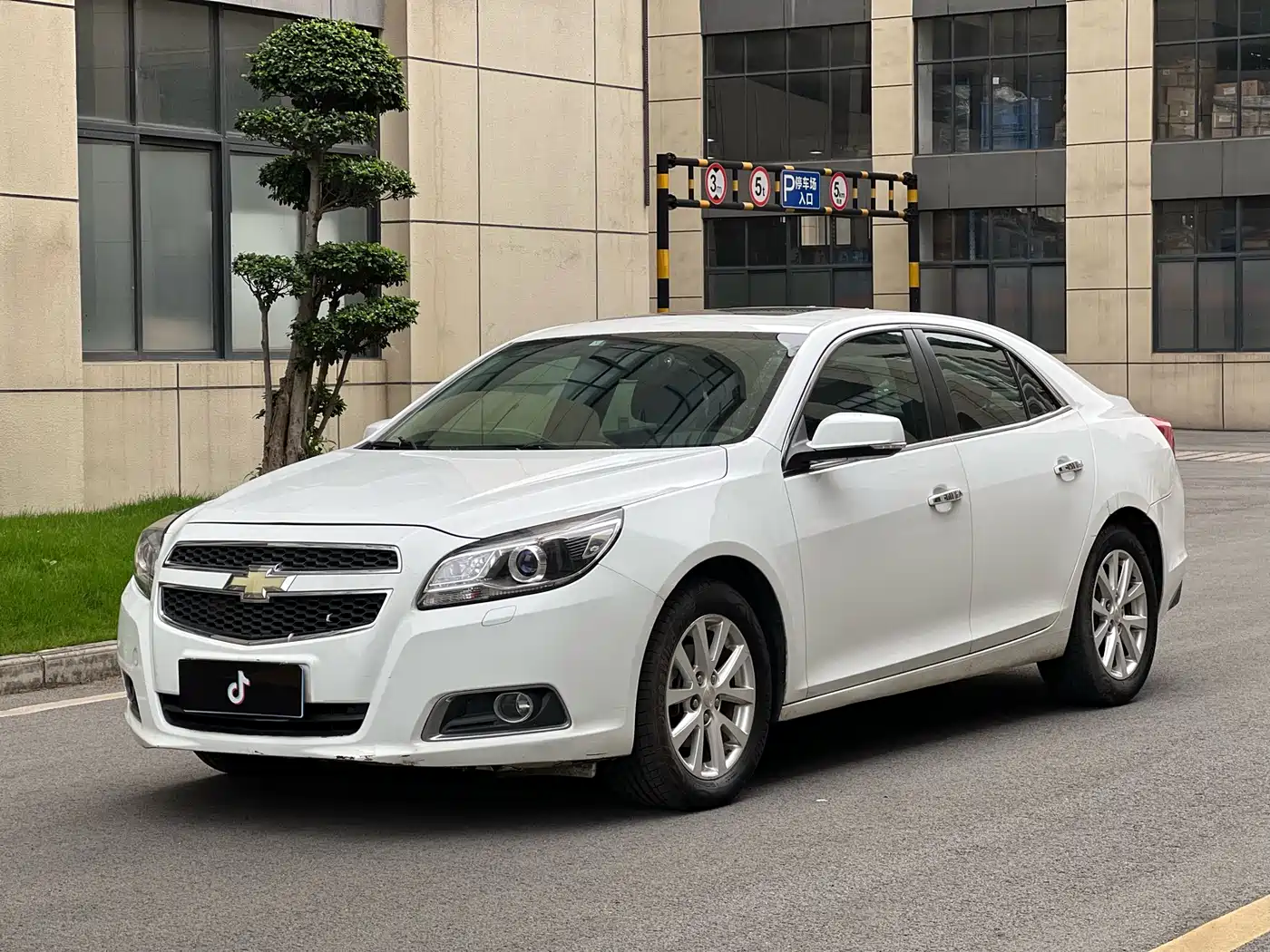 Chevrolet Malibu 2013 2.4L Automatic Flagship Edition
