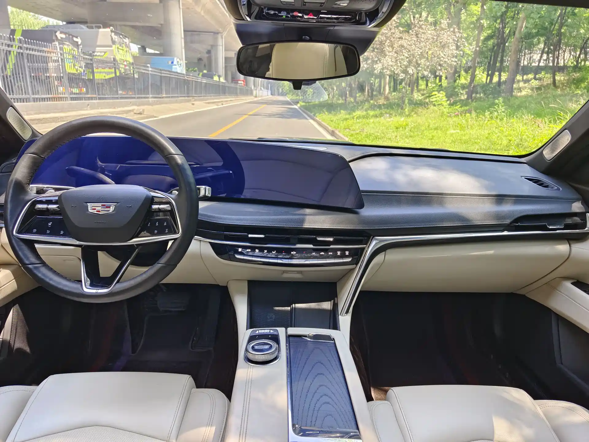 Фото 11 - Cadillac CT6