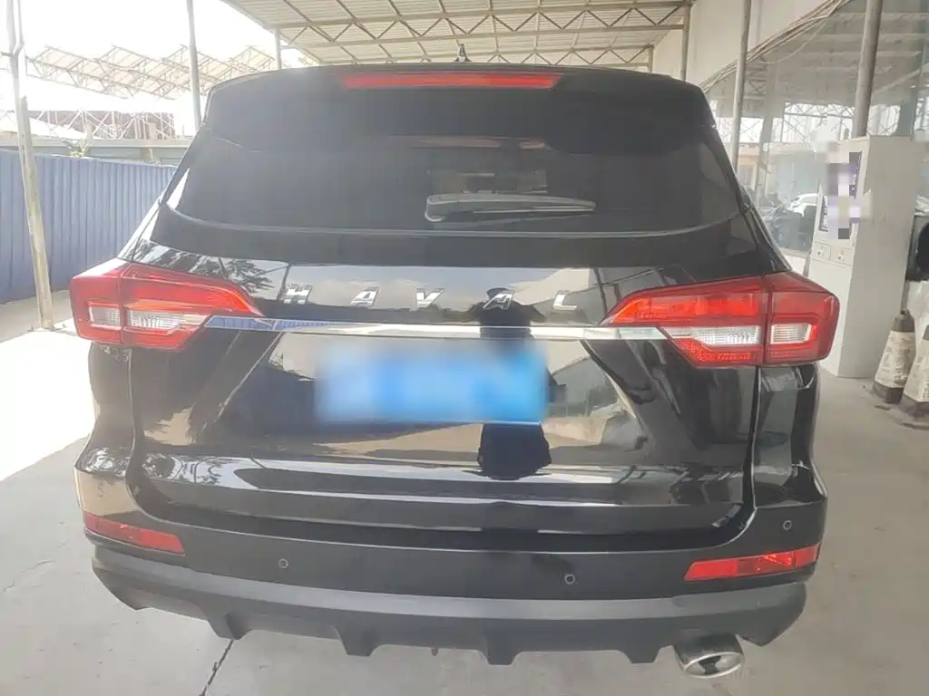 Фото 6 - Haval M6