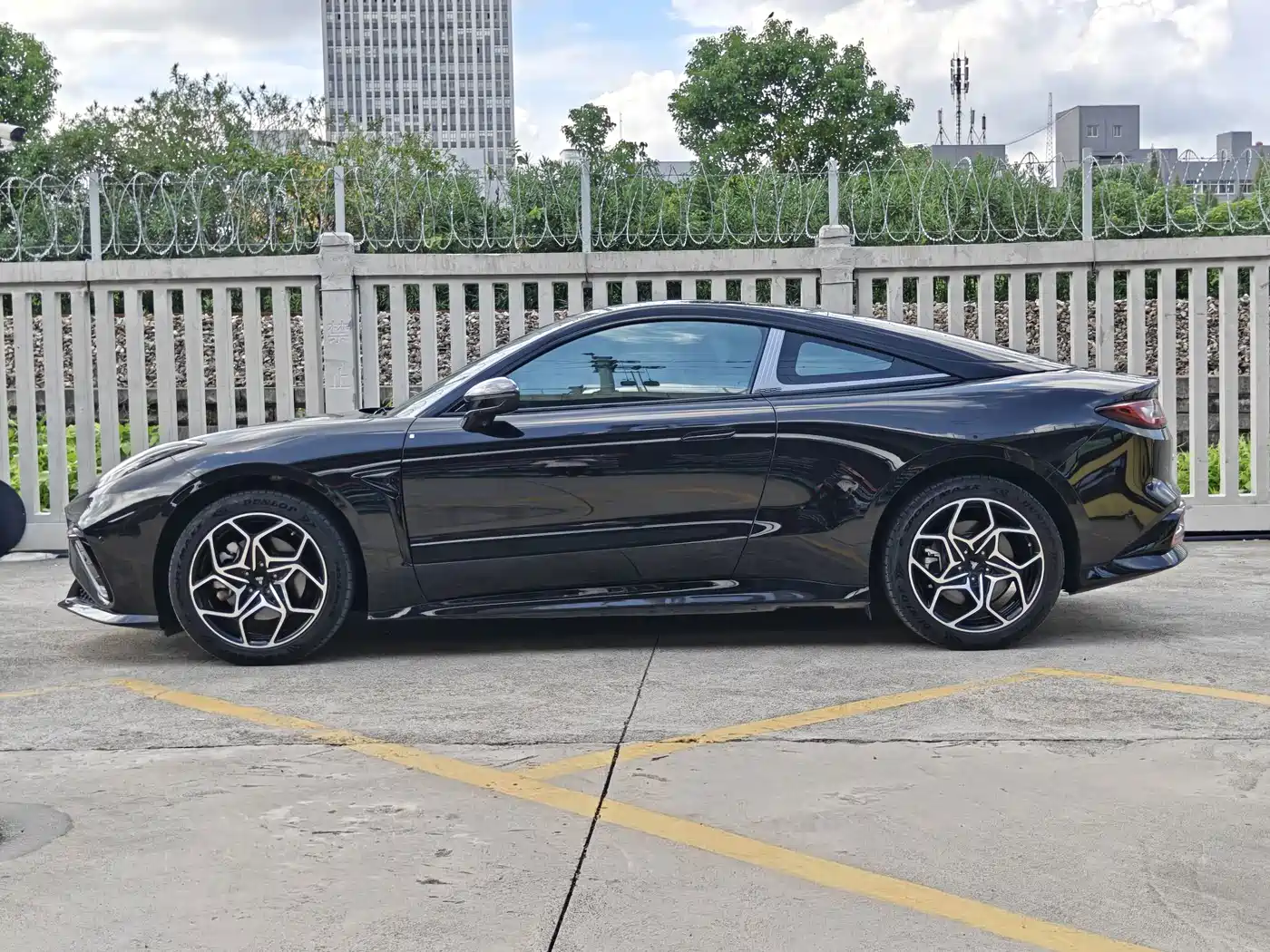 2025 Nezha Auto Nezha GT