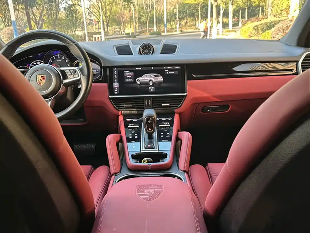 Porsche Cayenne 2018 Cayenne 3.0T фото 9