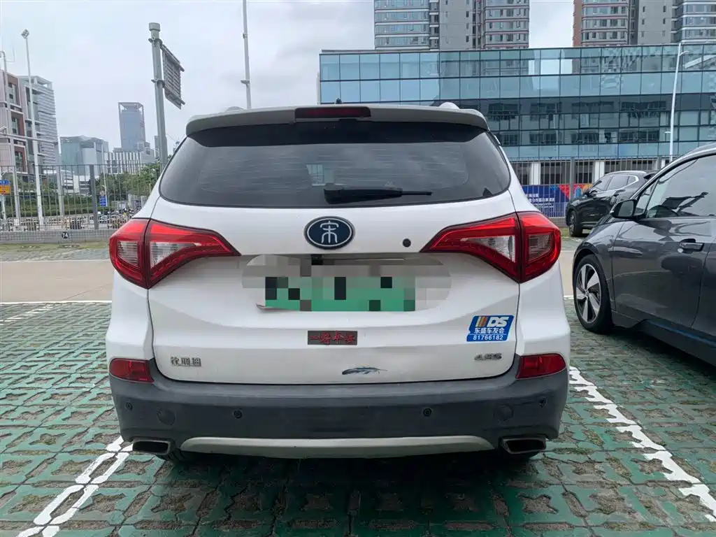 BYD Song New Energy 2017 Song DM 1.5TID Full-time 4WD Premium фото 3