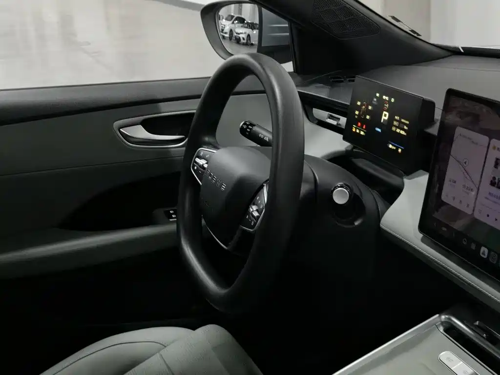 Фото 22 - Roewe D6