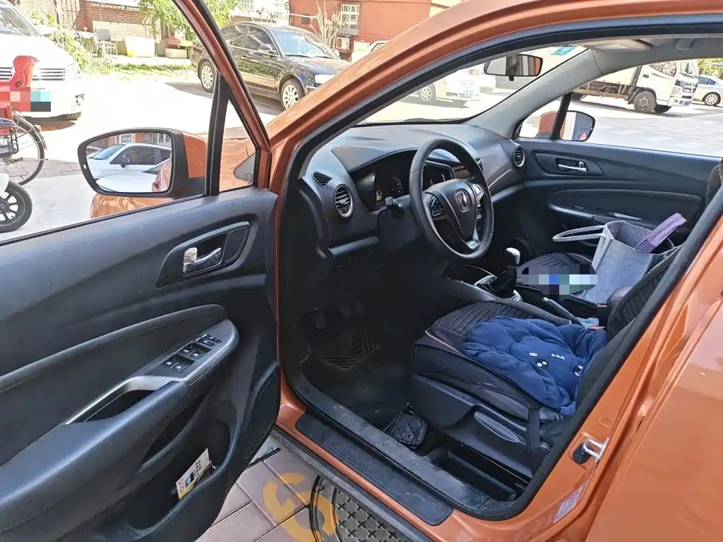 Changan CS15 2017 2016 1.5L Manual Fashion