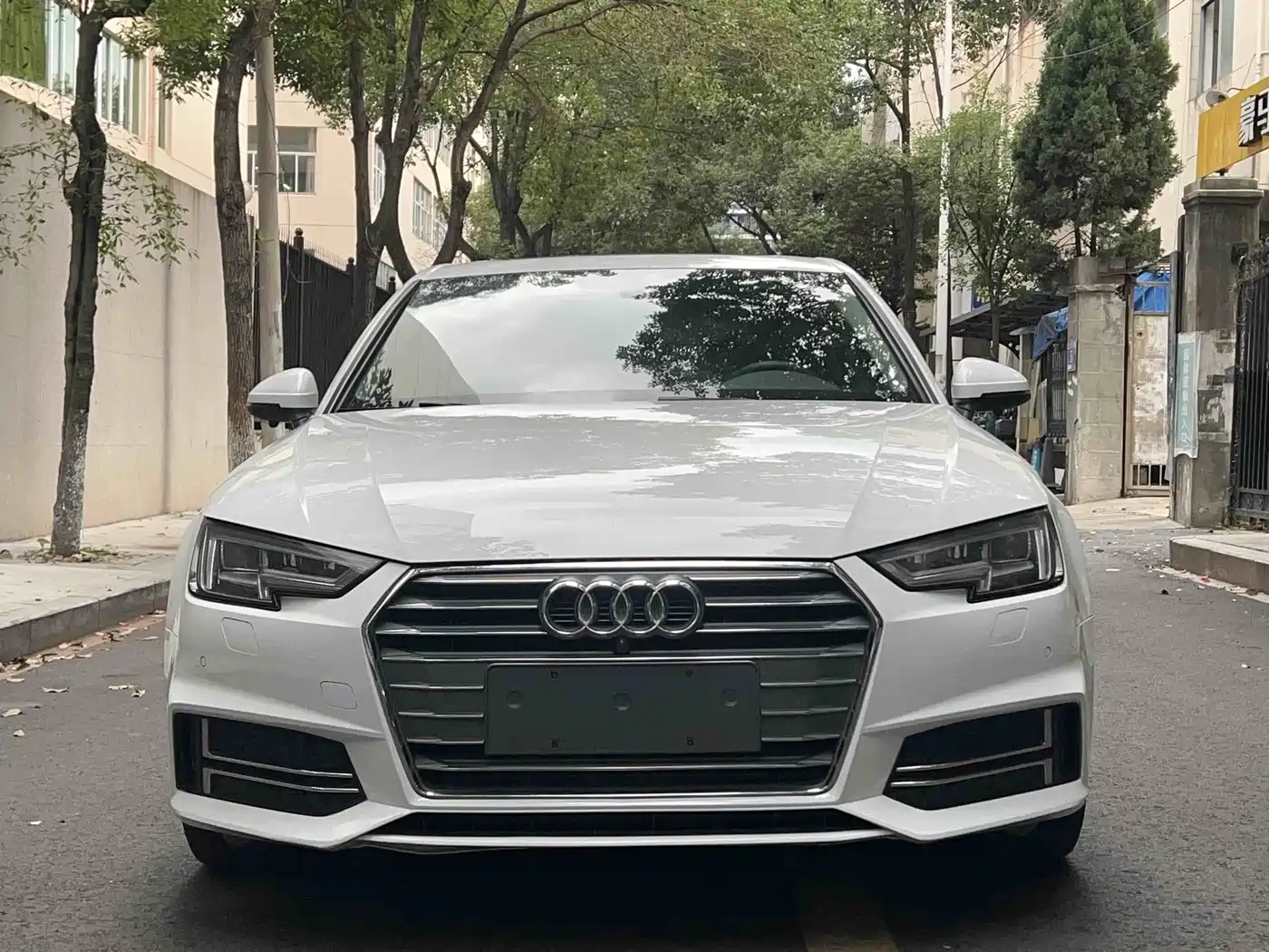 Audi A4L 2018 30th Anniversary 40 TFSI Fashion фото 2