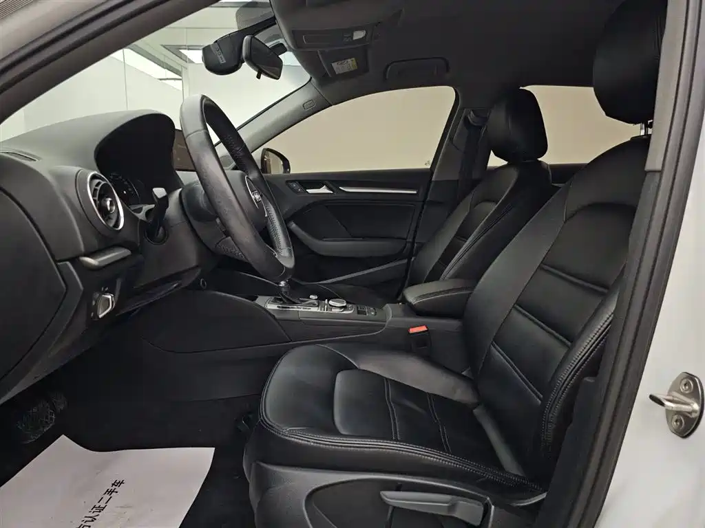 Audi A3 2019 Sportback 35 TFSI Progressive China VI фото 7