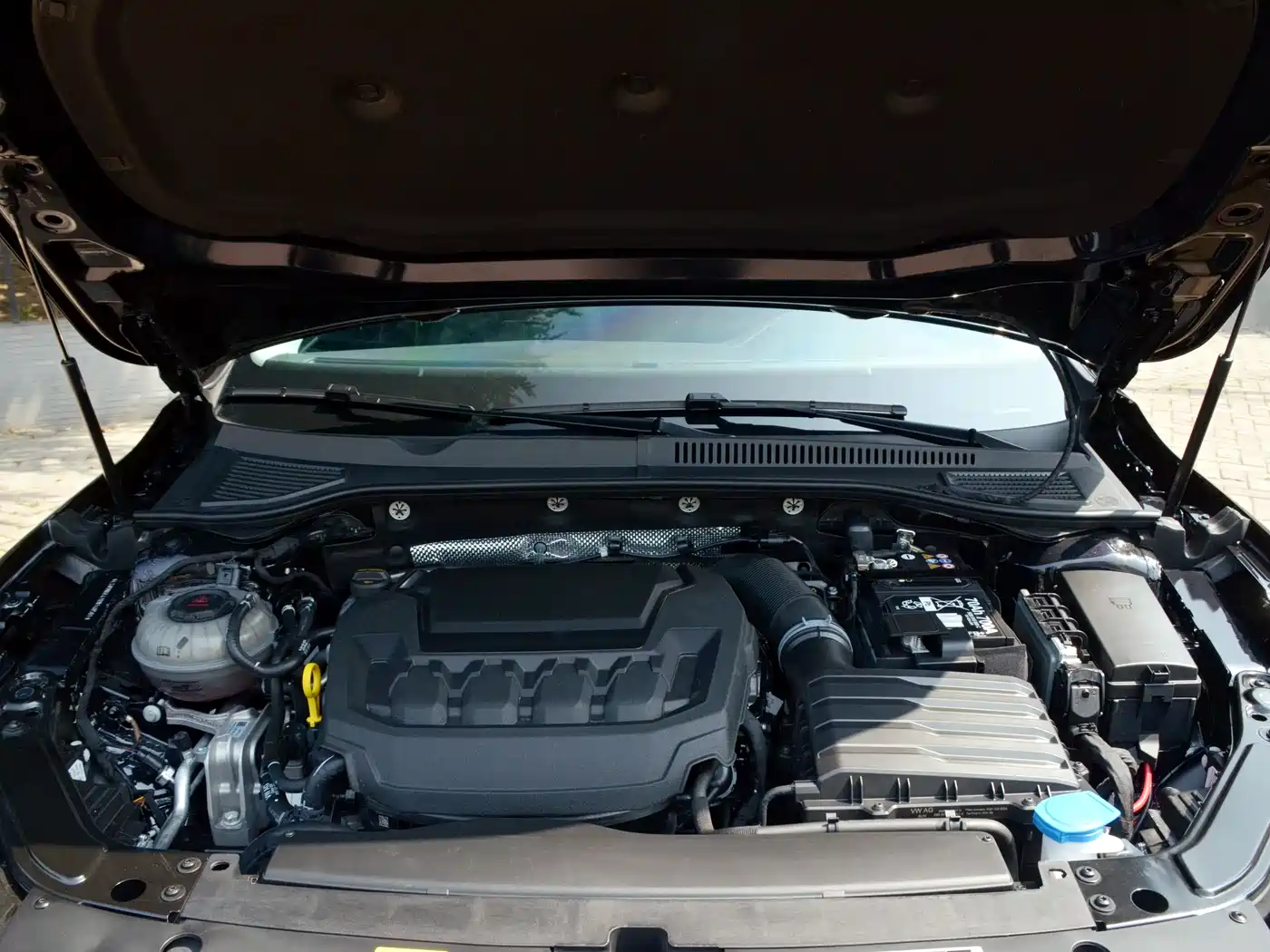 Volkswagen Passat 2024 380TSI Dragon Soaring Edition фото 11