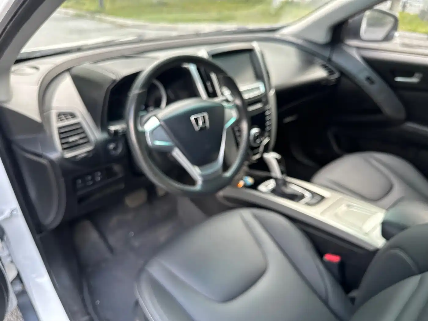 Luxgen U6 SUV 2015 2015 1.8T Fashion Edition