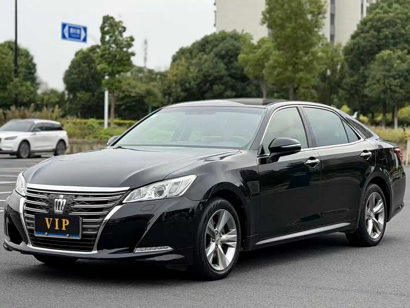 Toyota Crown 2015 — пригон из Китая