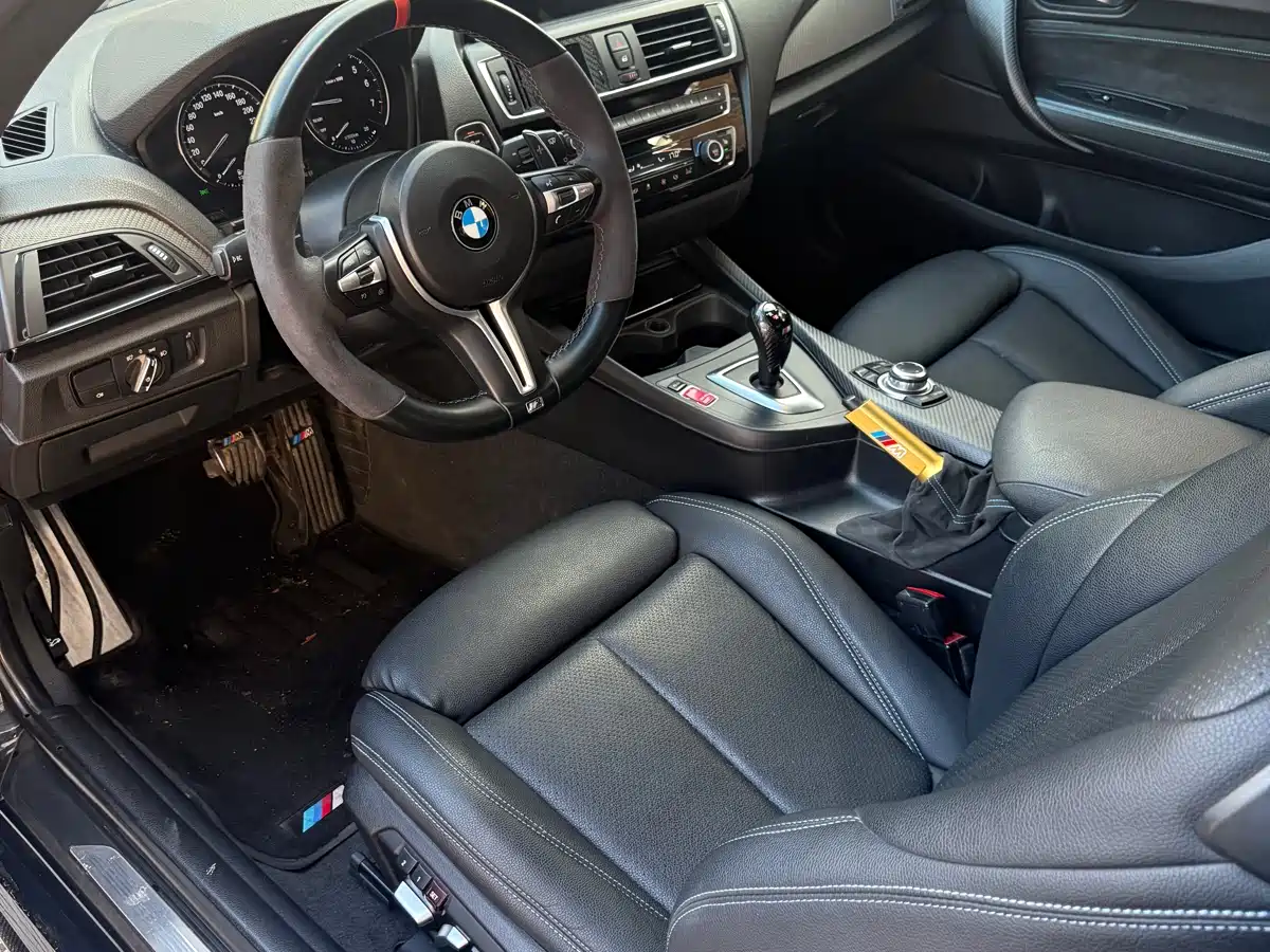BMW M2 2016 M2 фото 7