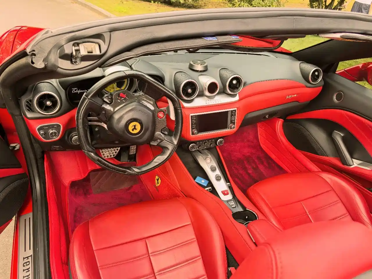 Фото 3 - Ferrari California T