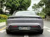 صورة 29 - Porsche Taycan