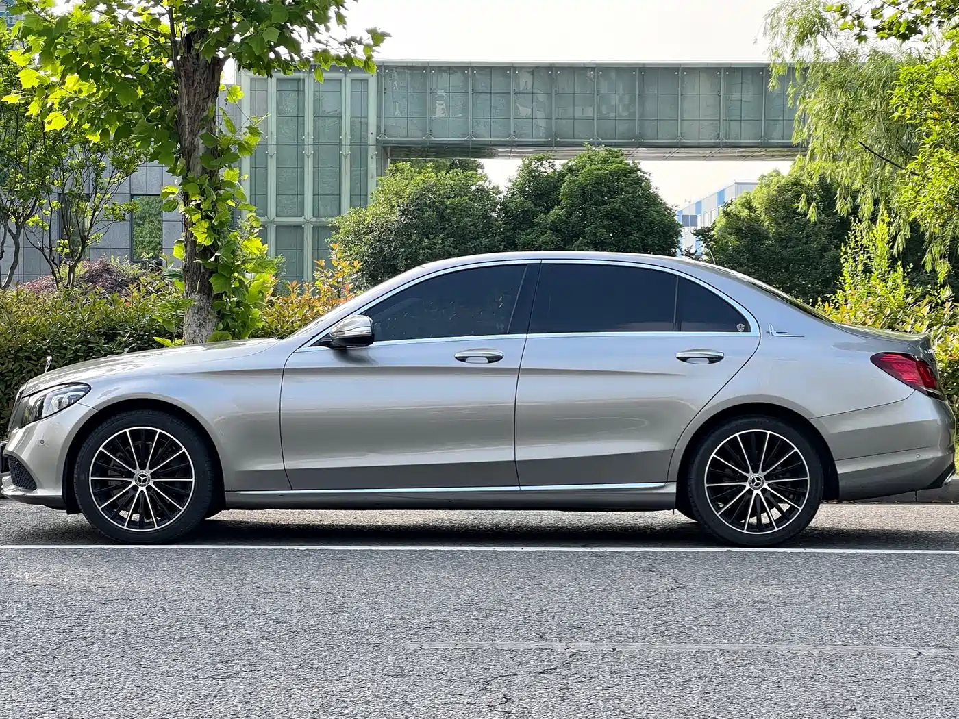 Mercedes-Benz C-Class 2019 C 260 L 4MATIC фото 5