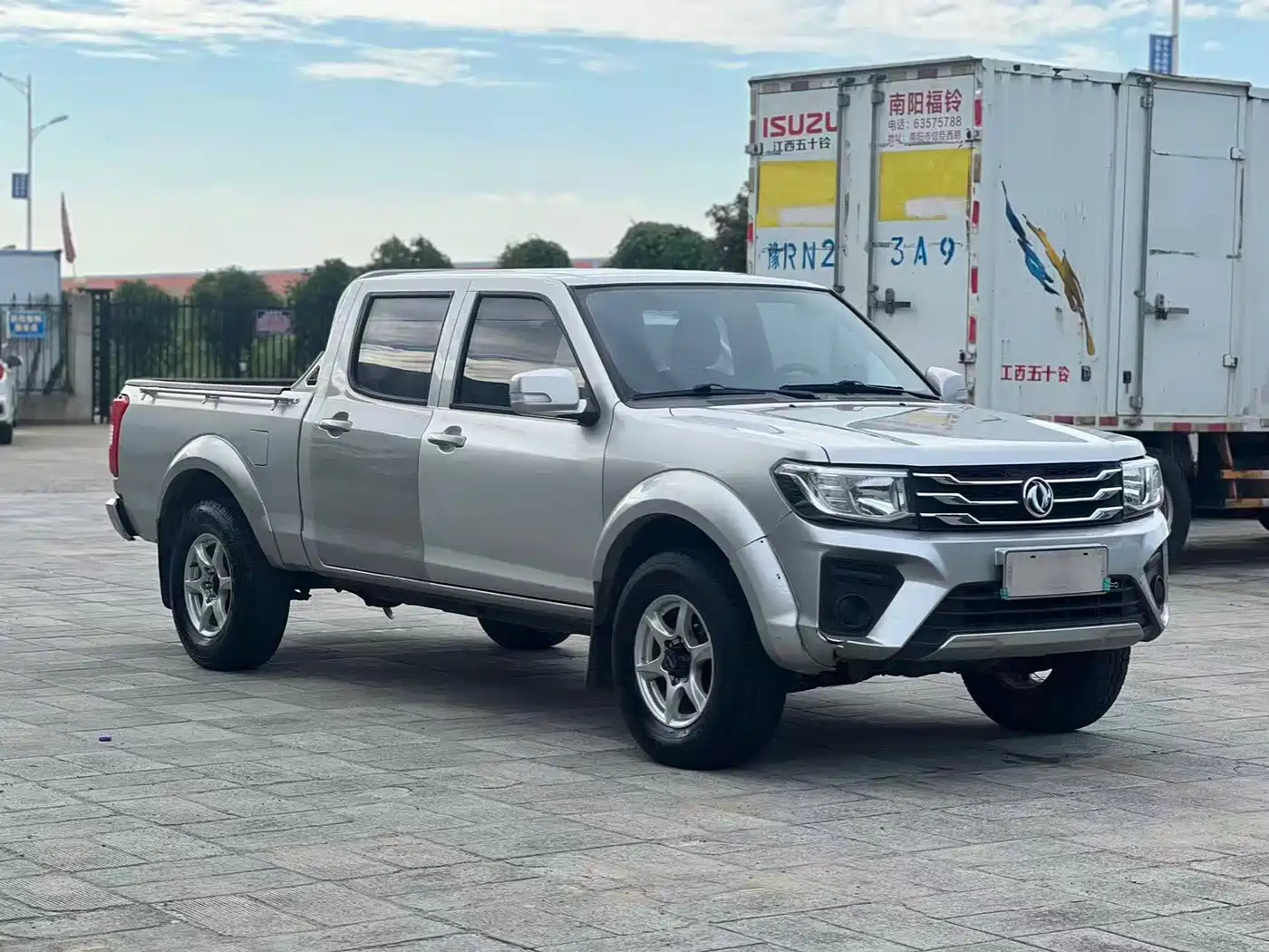 Dongfeng Ruiqi 2022 2021 2.4T Diesel 4WD Startup Edition Long Cargo Box YCY24165-61