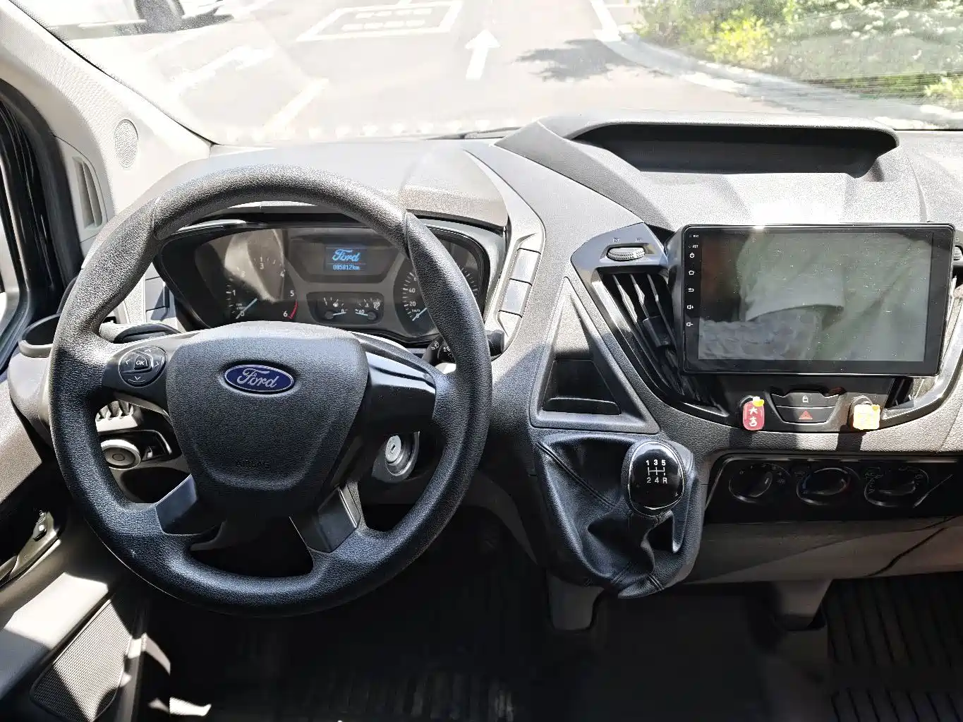 Photo 13 - Ford Transit