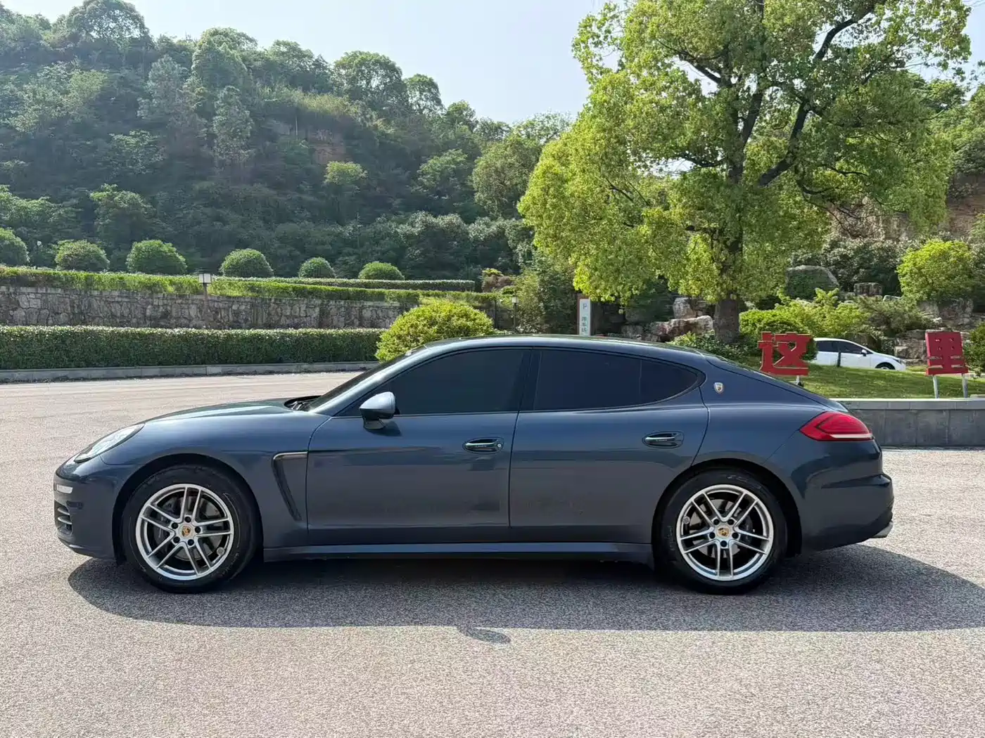 Porsche Panamera 2014 Panamera 4 3.0T фото 4