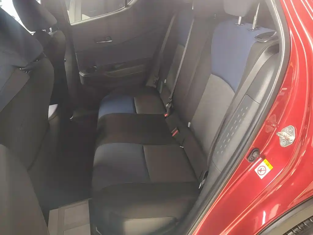 Toyota C-HR 2019 2018 2.0L Leading Edition China V