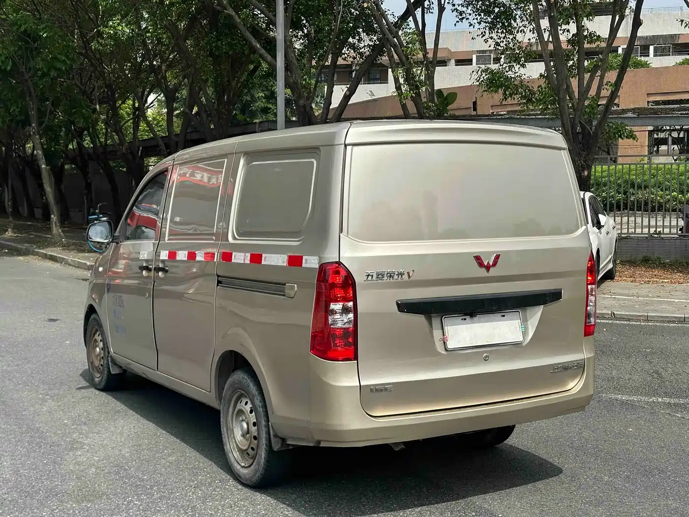 Wuling Motors Wuling Rongguang V 2018 2018 1.5L Utility Model