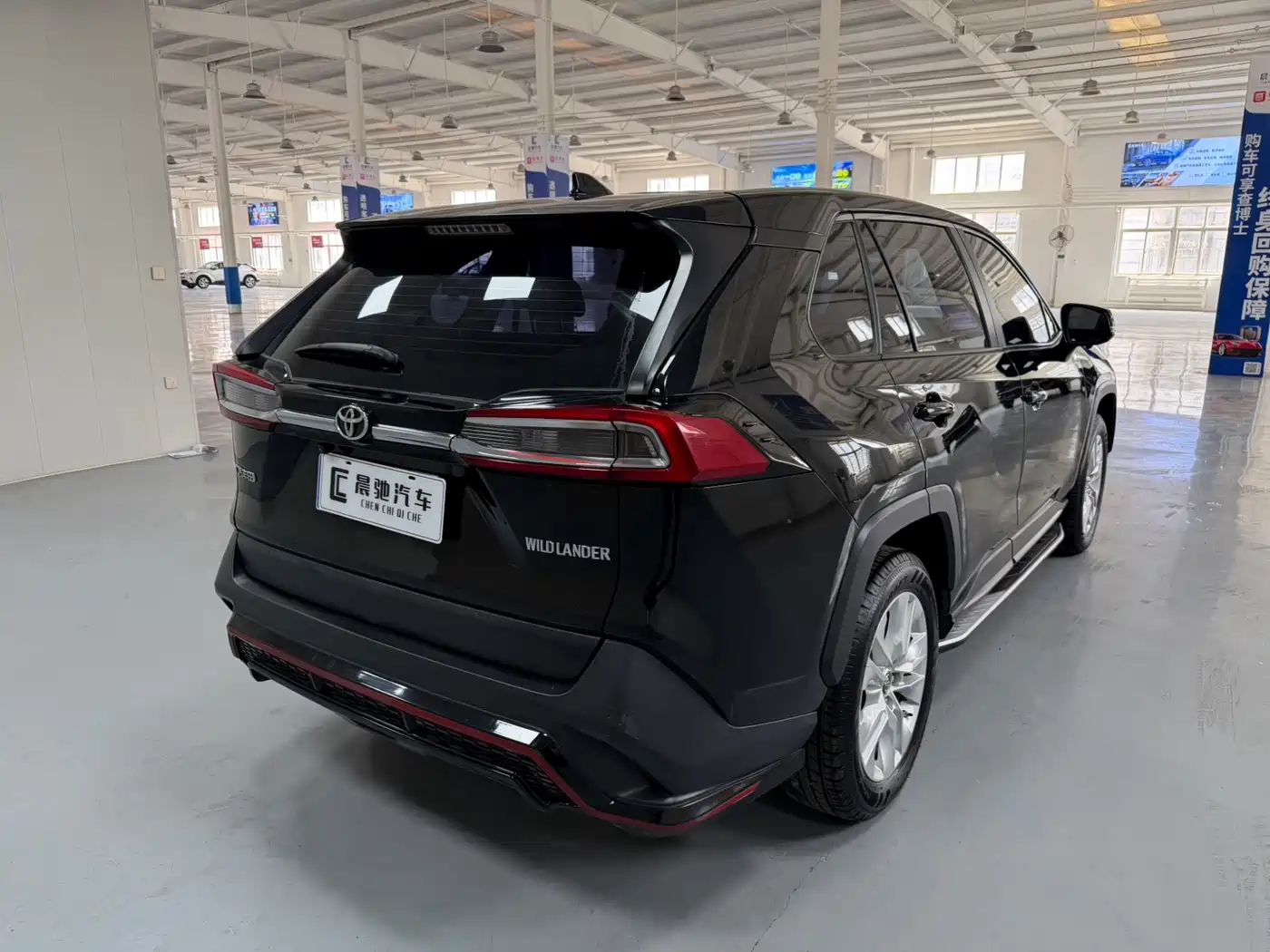 Toyota Wildlander 2022 2.0L CVT FWD Leading Edition фото 4