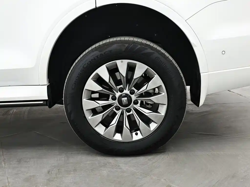 Tank 500 EV 2025 2026 Hi4-T Smart Edition