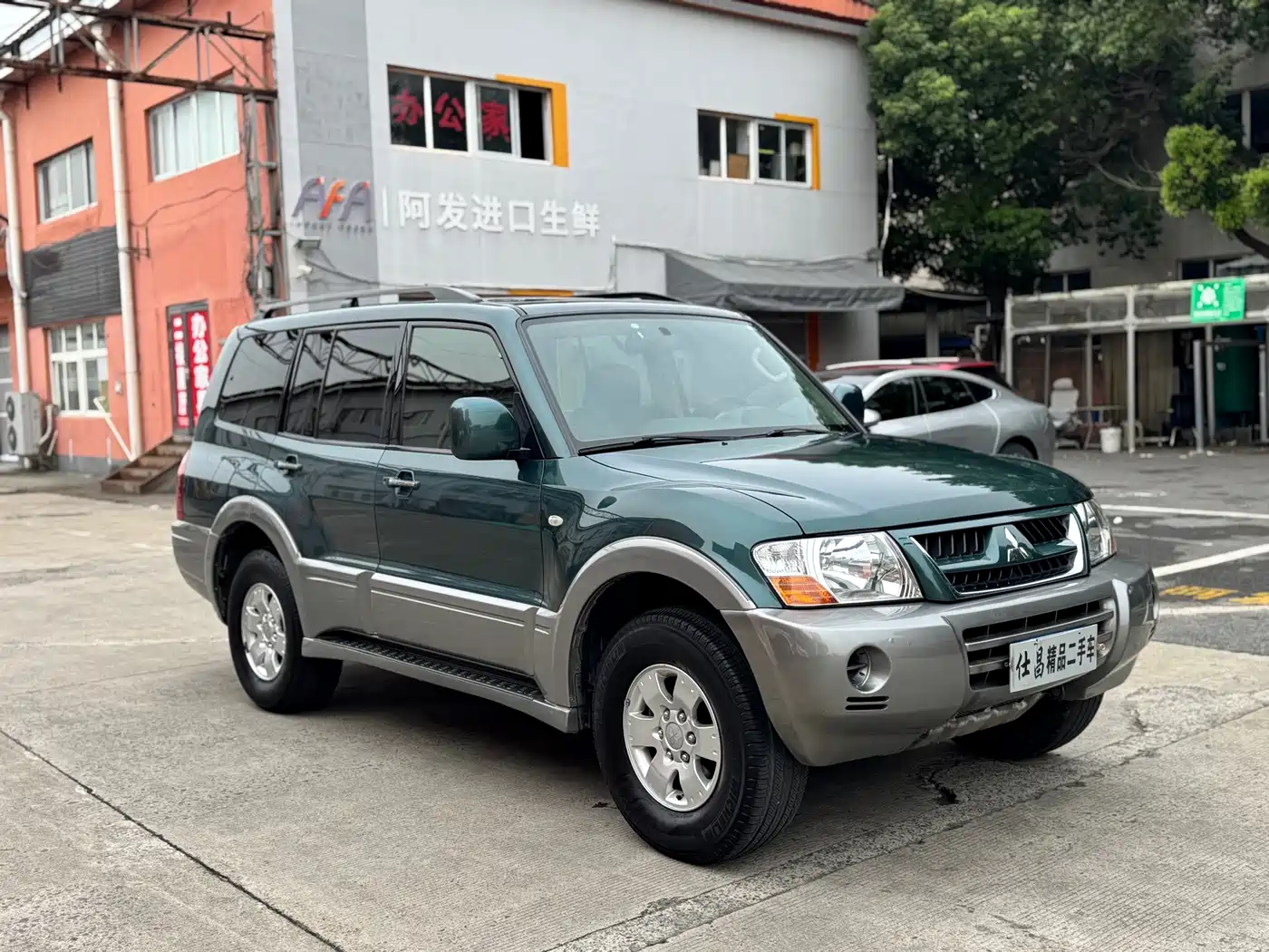 Mitsubishi Pajero 2007 2006 Model 3.0L AT GLX