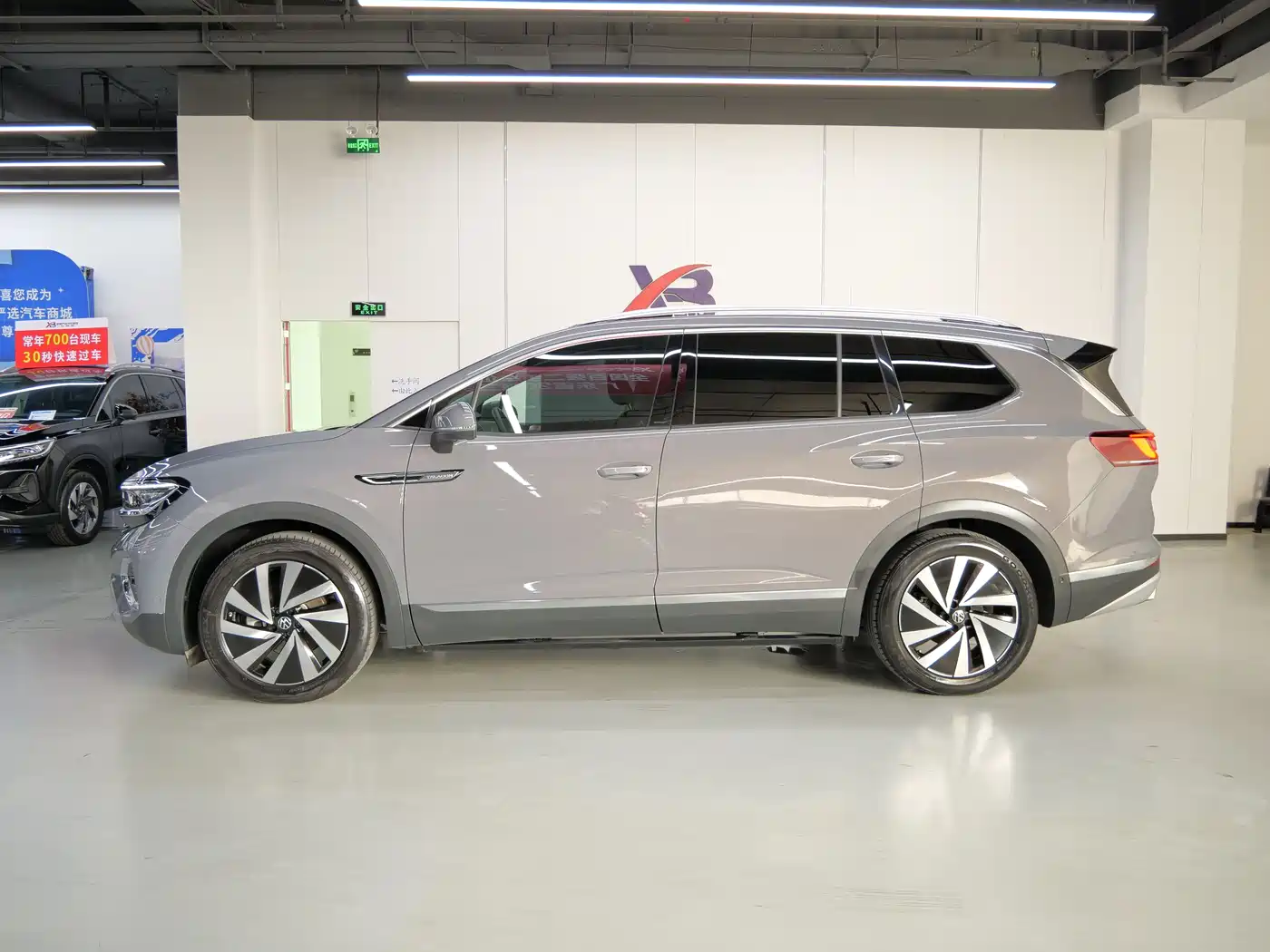 Volkswagen Talagon 2021 380TSI 4WD Luxury Premium Edition Pro фото 3