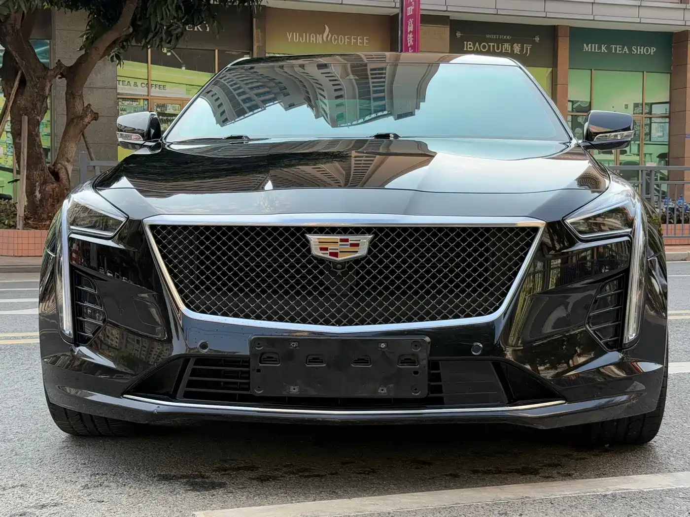 CADILLAC CT6