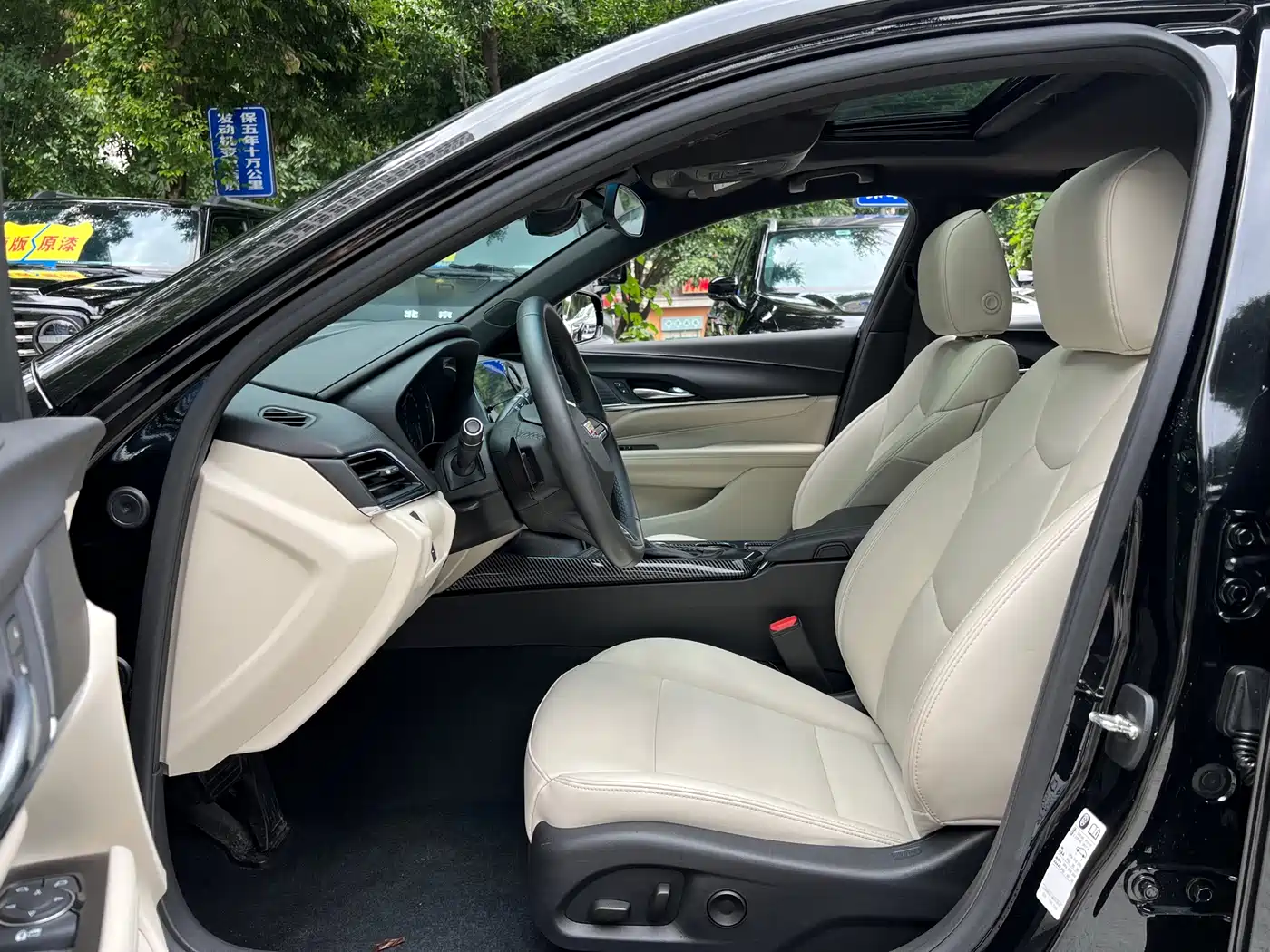 CADILLAC CT4