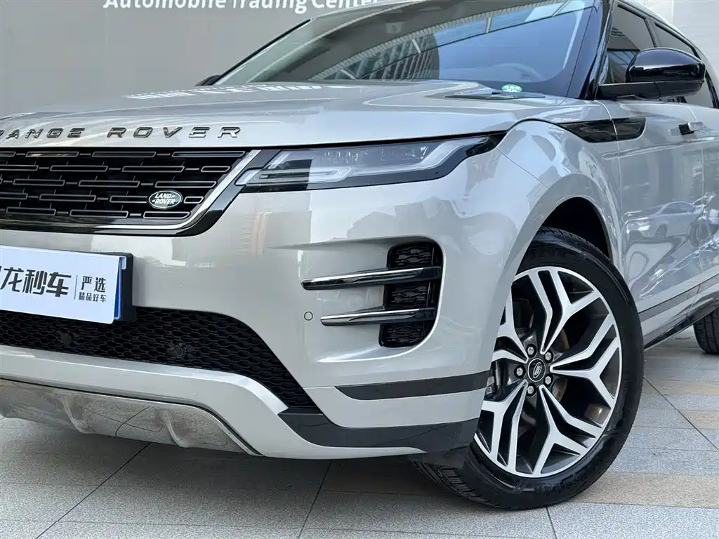 Land Rover Range Rover Evoque 2024 Range Rover Evoque L 249PS Light Master Edition фото 20