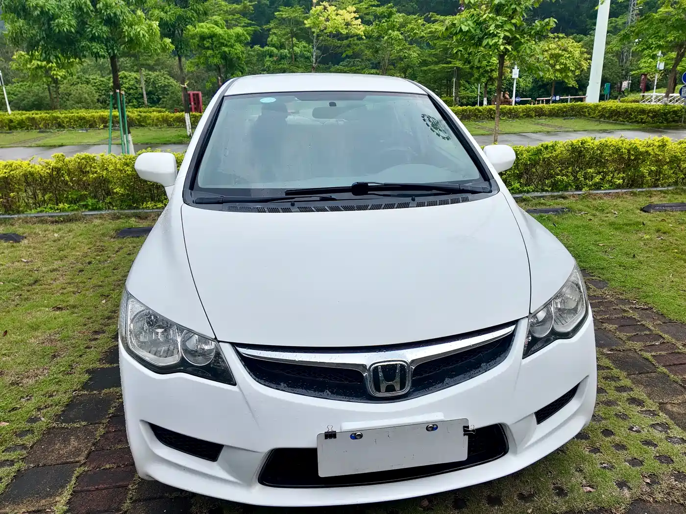 CIIMO CIIMO 2012 2012 1.8L Automatic