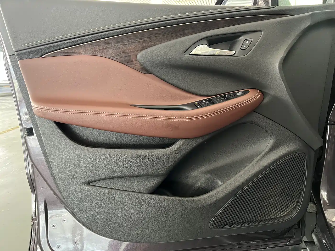 Buick Envision Plus 2017 20T FWD Elite фото 7