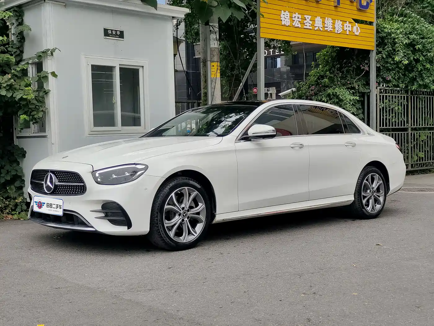 Mercedes-Benz E-Class 2022 E 300 L Sport Fashion
