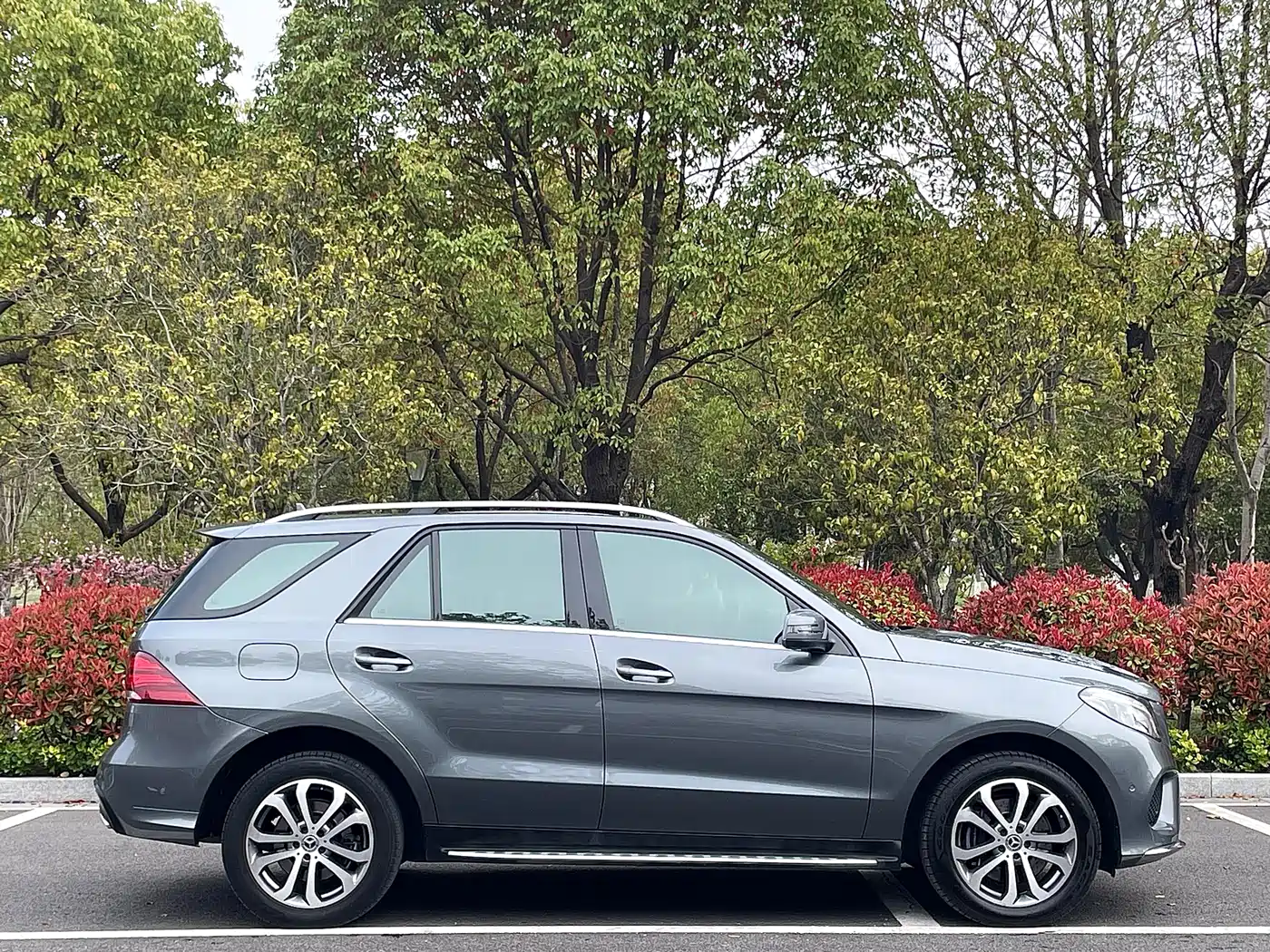 Mercedes-Benz GLE 2017 GLE 320 4MATIC Dynamic фото 4