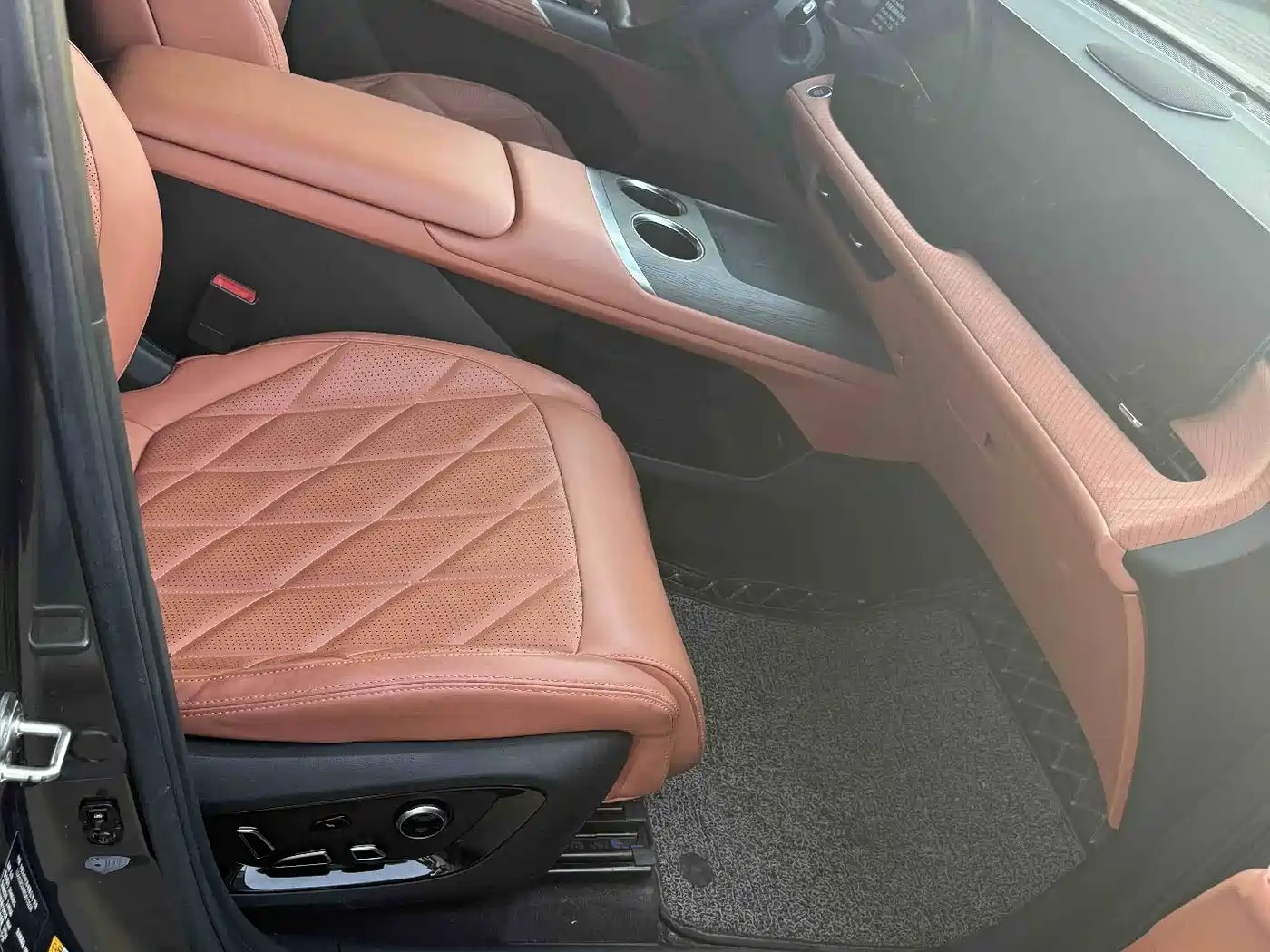 Фото 4 - Changan CS75 PLUS
