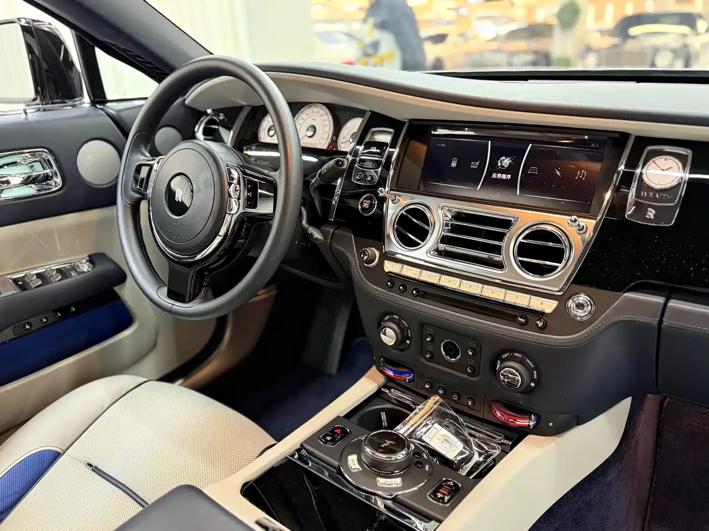 Rolls-Royce Wraith 2020 2018 6.6T Standard
